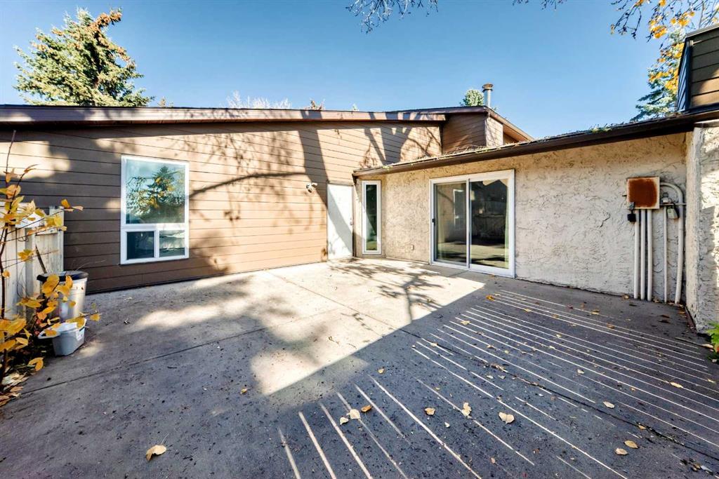 Second View of 130, 5404 10 Avenue SE, Penbrooke Meadows, Calgary, Alberta, T2A 5G4