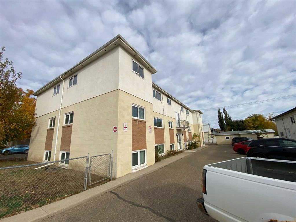 Fourth View of 1-12, 104 1 Street E, East End, Brooks, Alberta, T1R 0T2