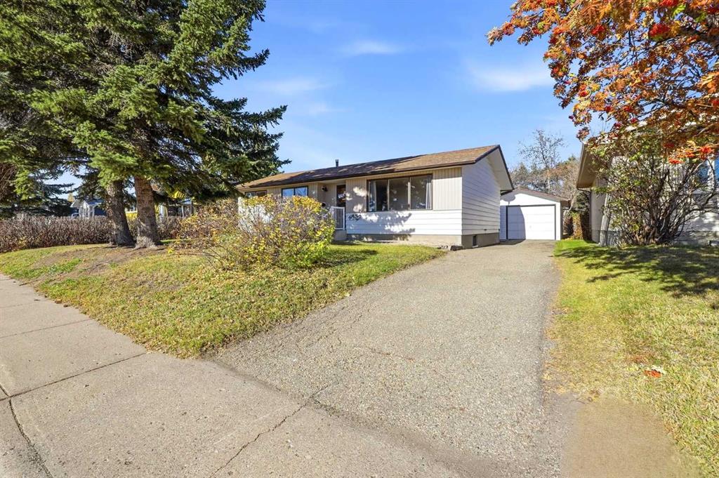 MLS® listing #116609788 for sale located at 5404 46 Avenue