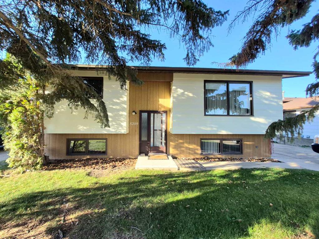 Second View of 5209 40 Avenue , NONE, Taber, Alberta, T1G 1C6