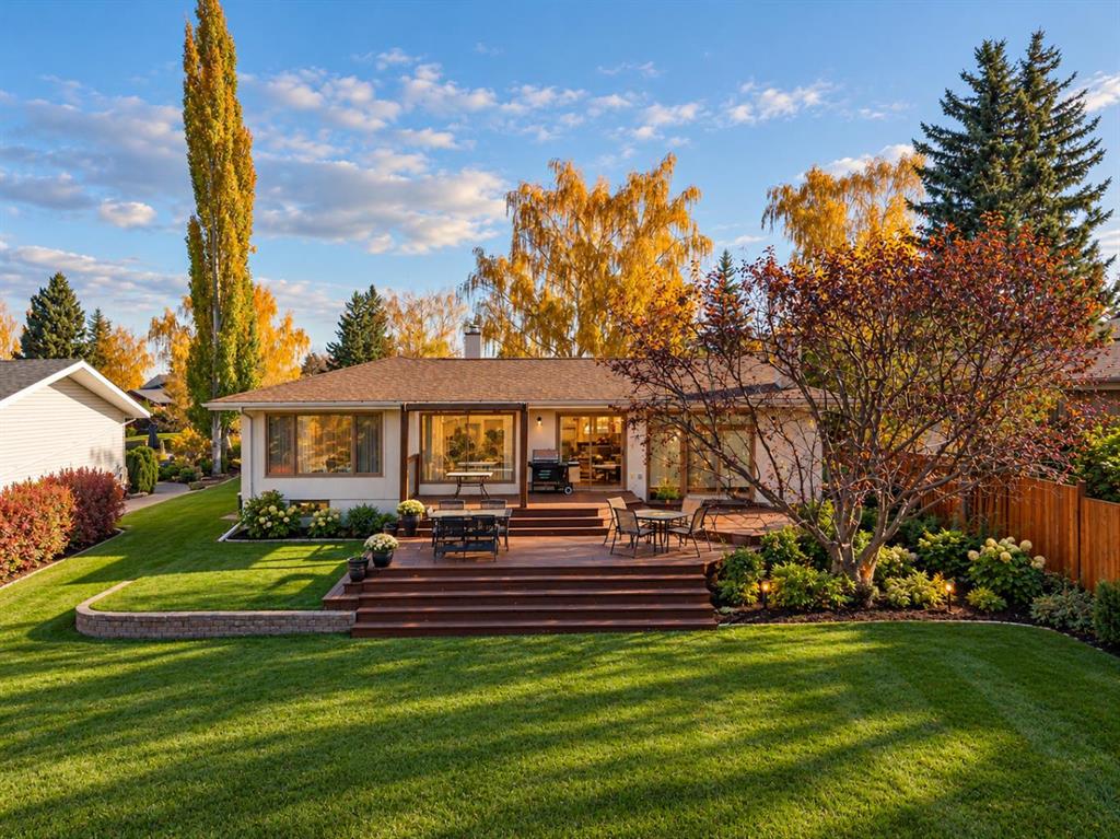 Third View of 339 Wildwood Drive SW, Wildwood, Calgary, Alberta, T3C 3E4