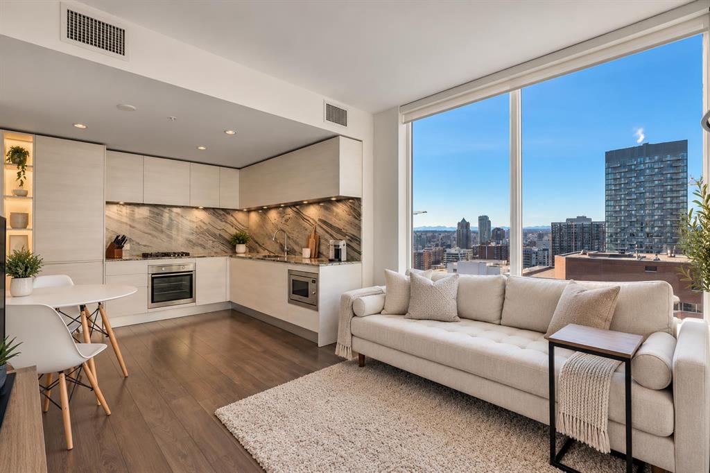 Fourth View of 1902, 310 12 Avenue SW, Beltline, Calgary, Alberta, T2R 1B5