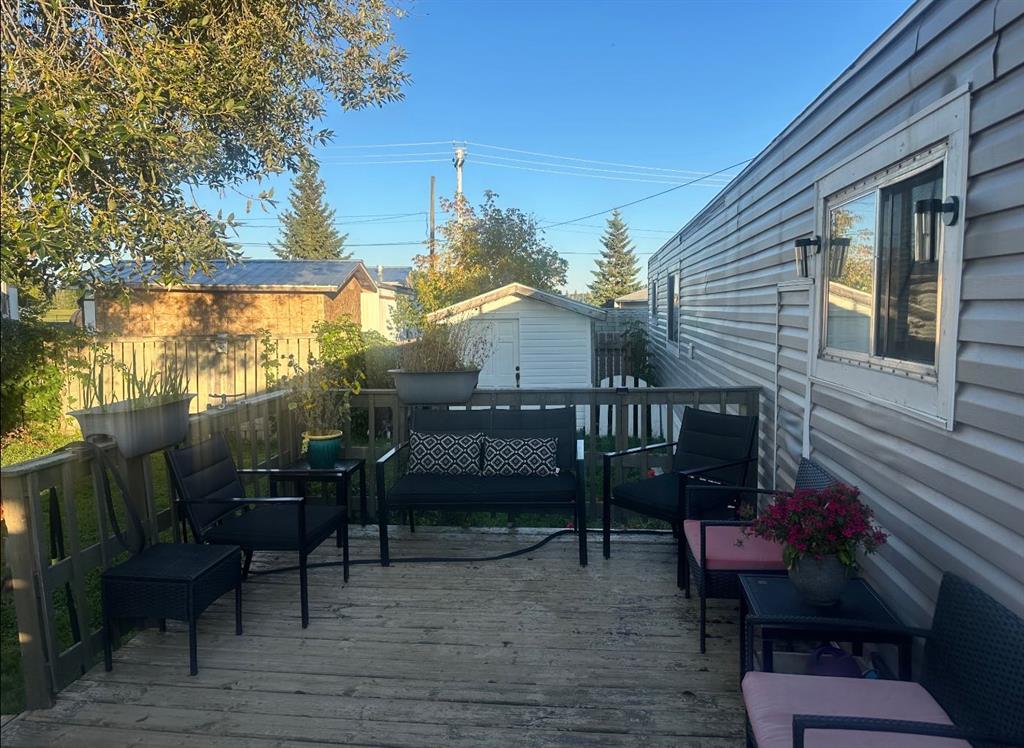 Third View of 75, 851 63 Street , NONE, Edson, Alberta, T7E 0A2