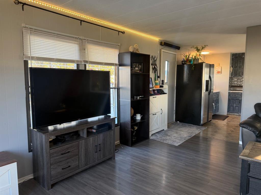 Fifth View of 75, 851 63 Street , NONE, Edson, Alberta, T7E 0A2
