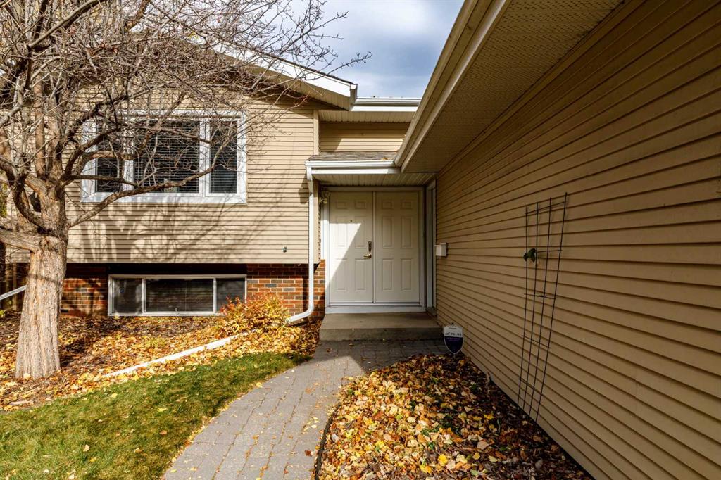 Fourth View of 102 Welton Crescent , West Park, Red Deer, Alberta, T4N 6B3
