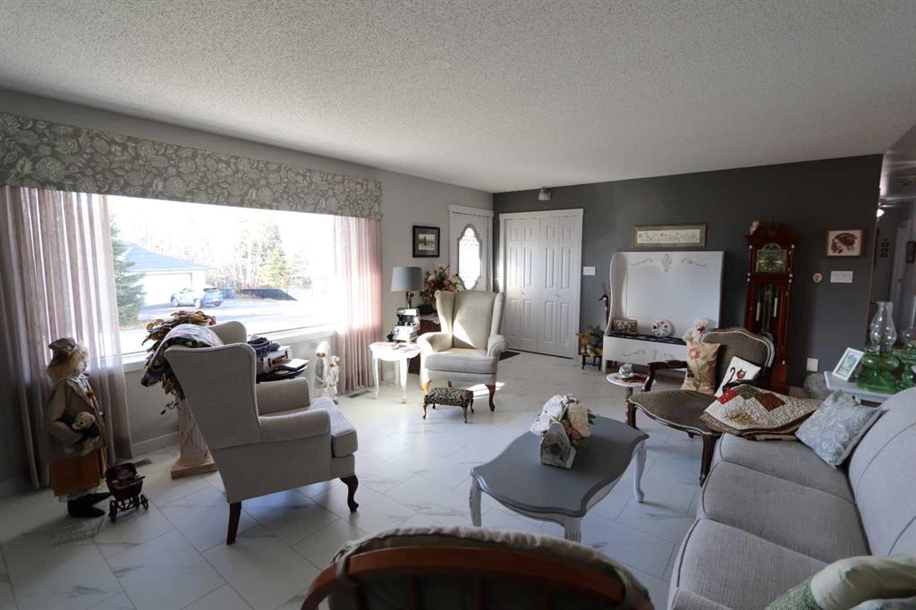 Fifth View of 5115 42 Street , Riverside, Ponoka, Alberta, T4J 1C9