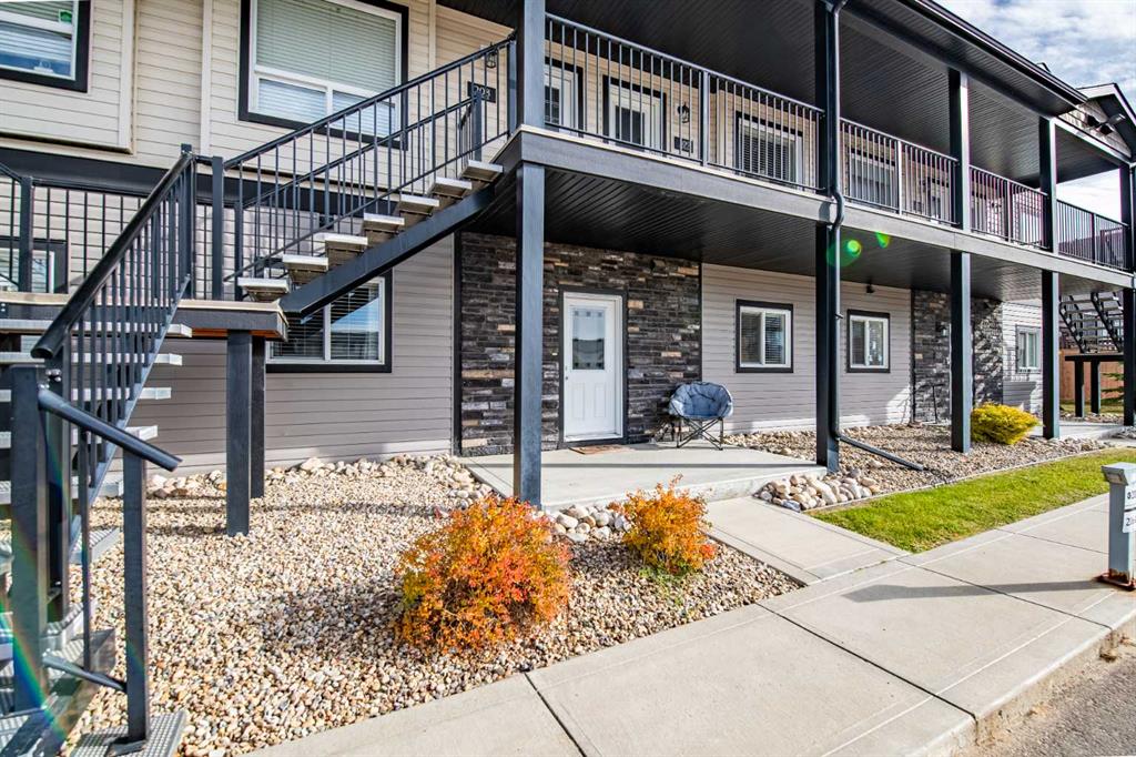 207, 81 Willow  , A2353851, Alberta,