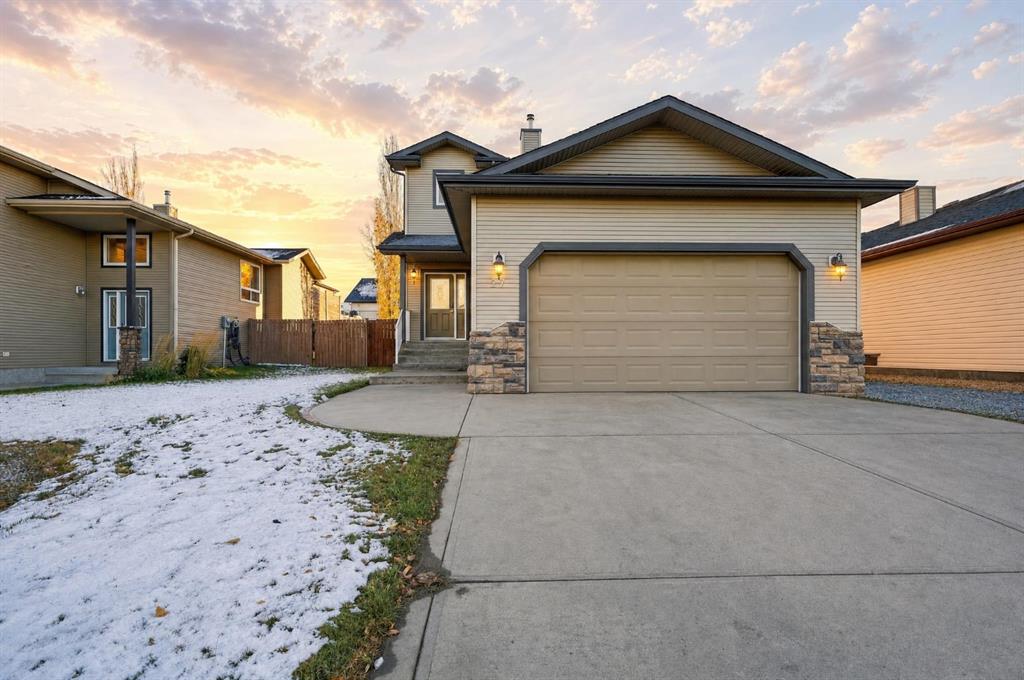 27 Lakeland Road , A2353857, Alberta,