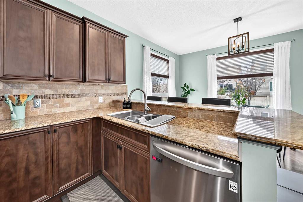 Fifth View of 69 Morningside Circle SW, Morningside, Airdrie, Alberta, T4B0L7