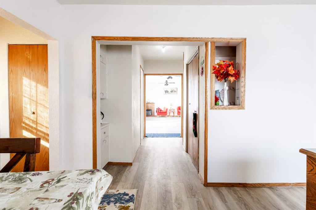 Fifth View of 5203 56 Avenue , NONE, Taber, Alberta, T1G 1L6