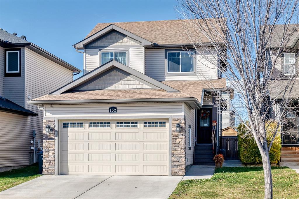 132 Wildrose Drive , A2353973, Alberta,