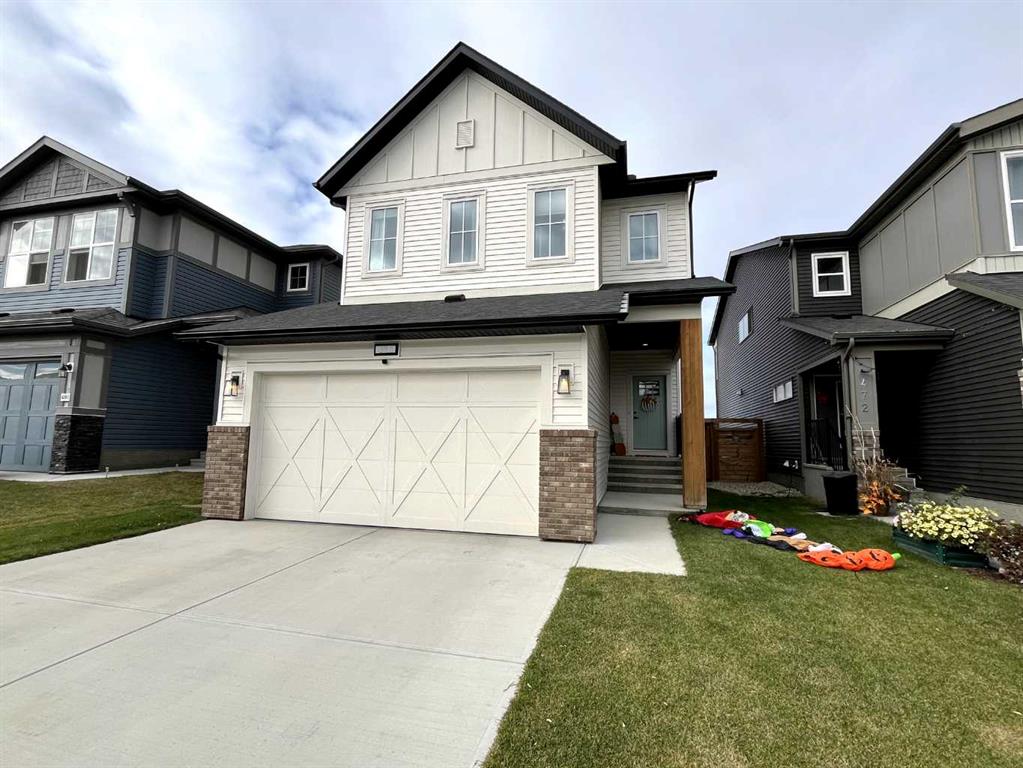 476 CHINOOK GATE SQUARE Street SW, A2353990, Alberta,