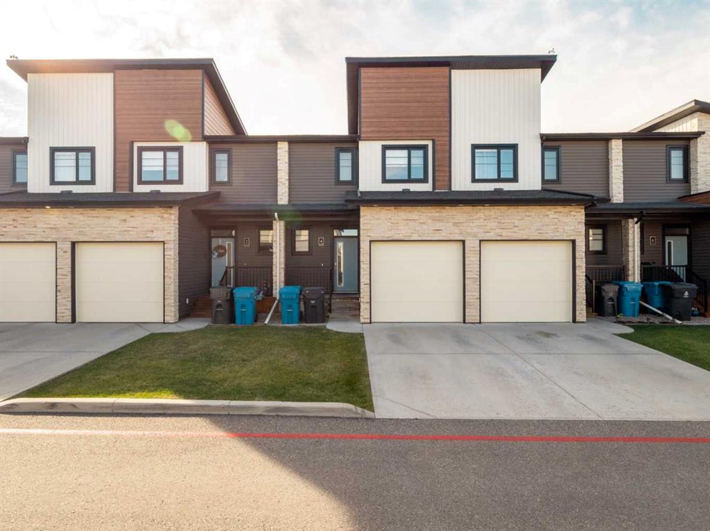 Second View of 4, 450 Highlands Boulevard W, West Highlands, Lethbridge, Alberta, T1J 5K5