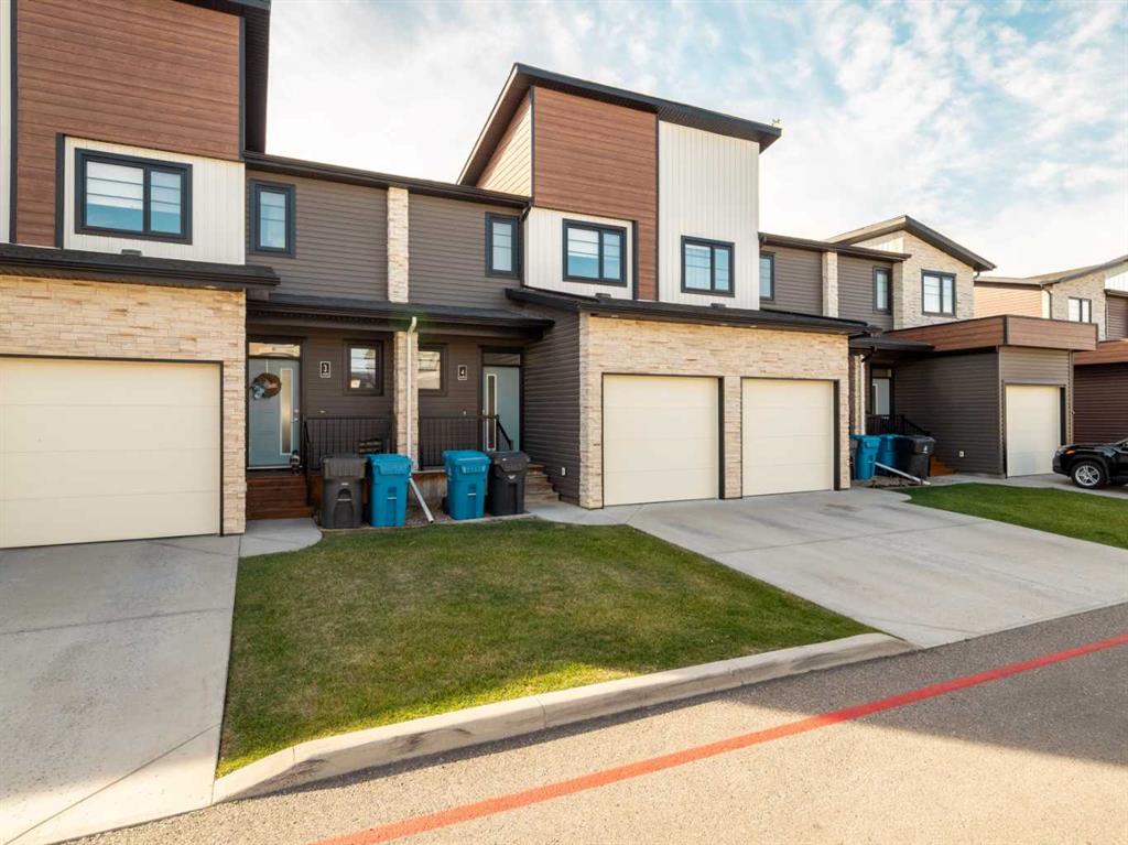 Third View of 4, 450 Highlands Boulevard W, West Highlands, Lethbridge, Alberta, T1J 5K5