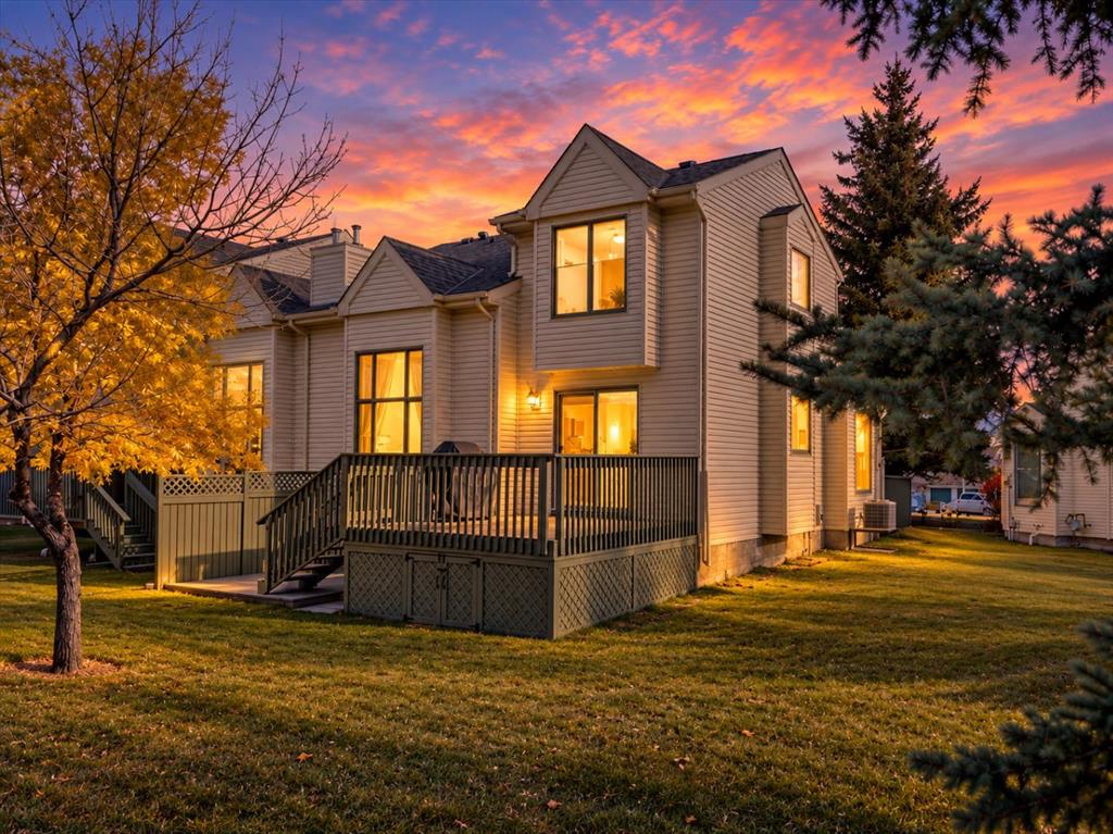 Third View of 749 Sandringham Place NW, Sandstone Valley, Calgary, Alberta, T3K 3Z1