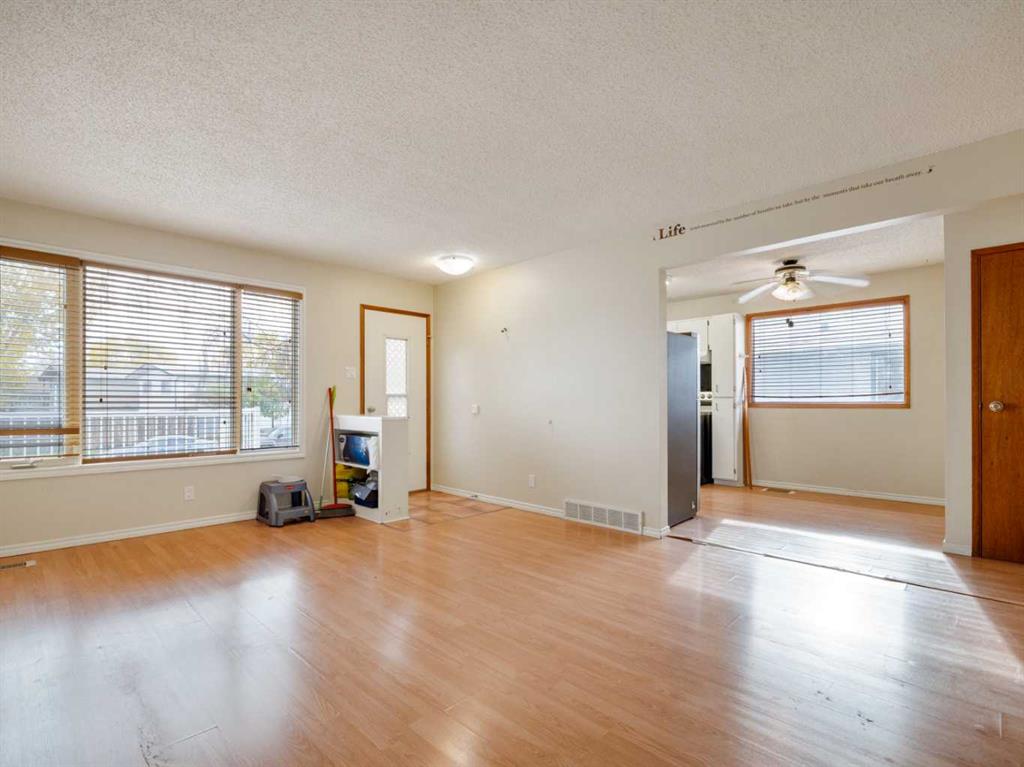 Fifth View of 6 Cayuga Crescent W, Indian Battle Heights, Lethbridge, Alberta, T1K 5H5