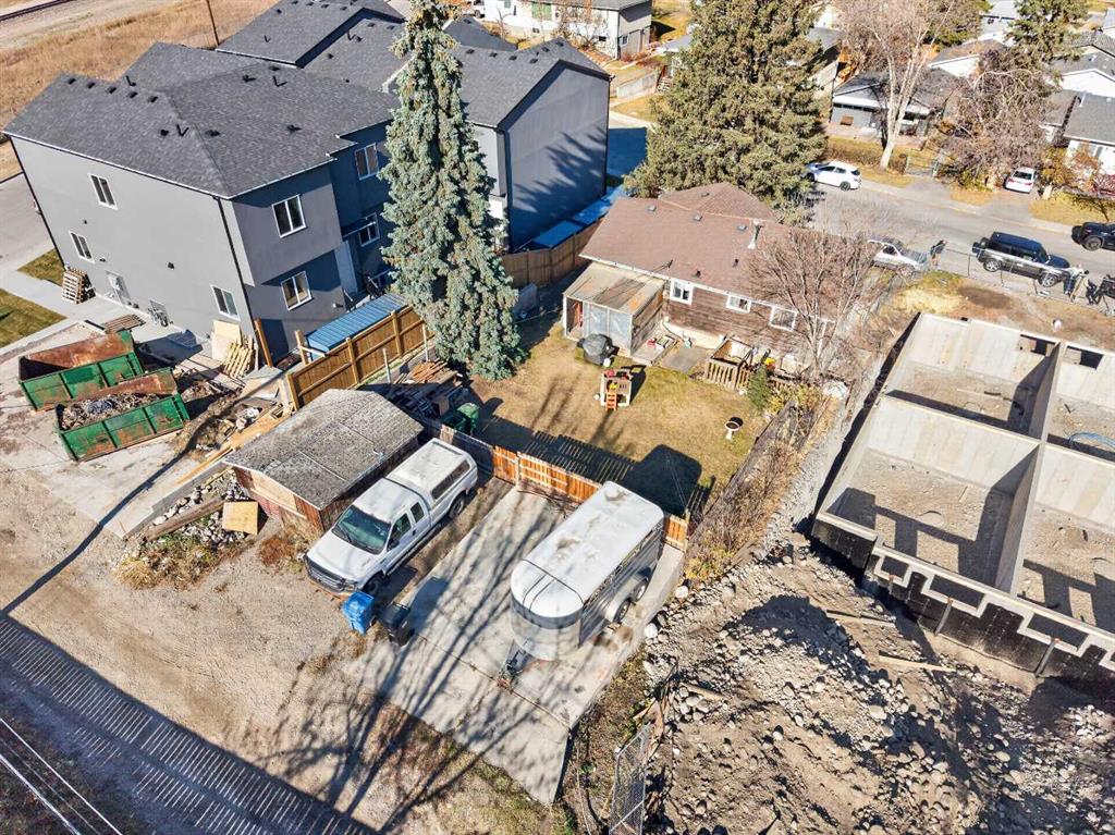 Fifth View of 6503 33 Avenue NW, Bowness, Calgary, Alberta, T3B 1K9