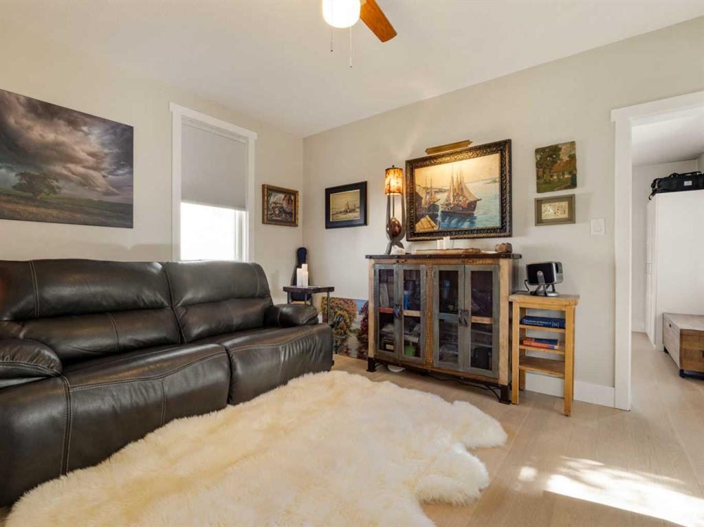 Fourth View of 1306 9 Street N, Staffordville, Lethbridge, Alberta, T1H 1Z9