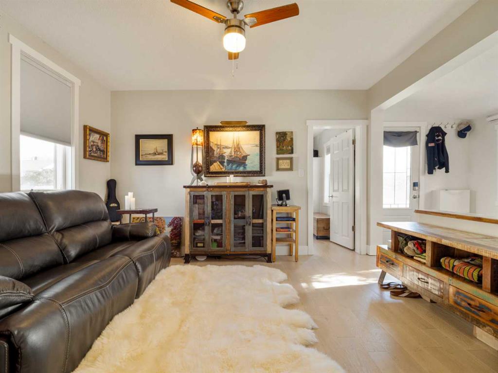 Fifth View of 1306 9 Street N, Staffordville, Lethbridge, Alberta, T1H 1Z9