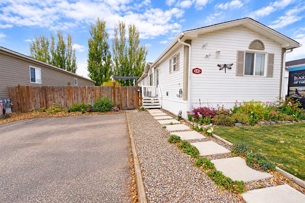 Third View of 512 Porter Street , NONE, Coaldale, Alberta, T1M0B1