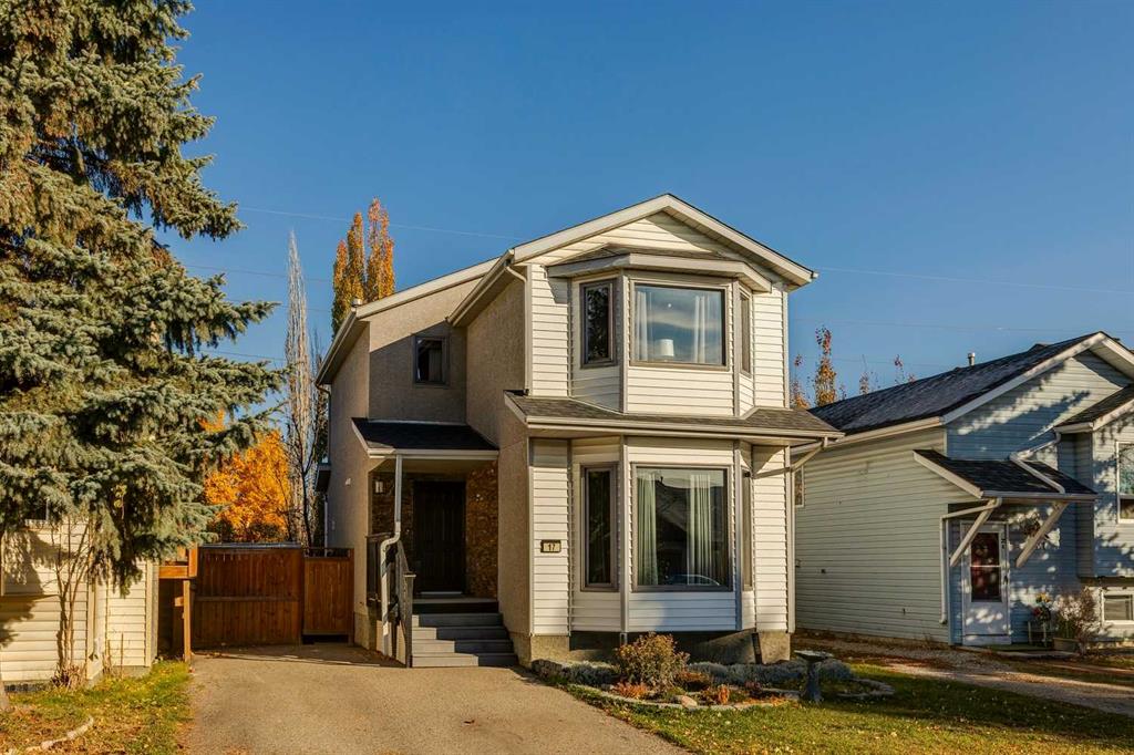 Second View of 17 Shawglen Court SW, Shawnessy, Calgary, Alberta, T2Y 2R1