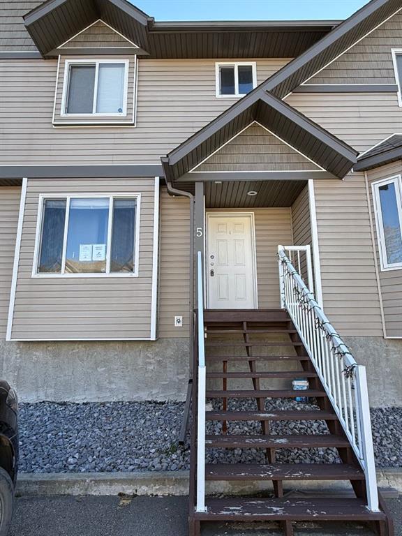 5, 71 Rodeo Way  , A2354335, Alberta,