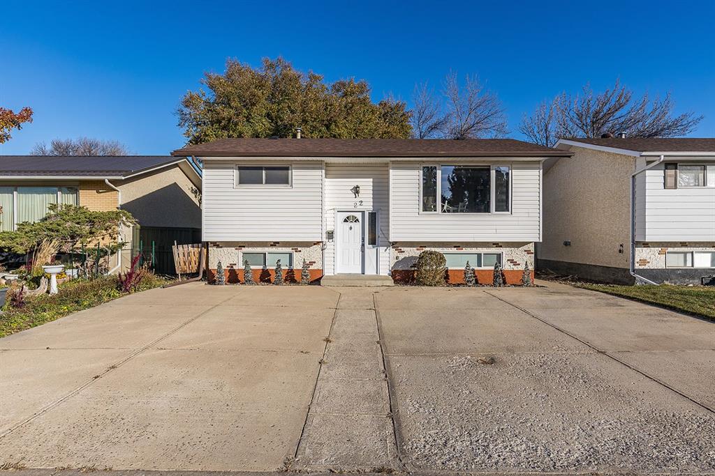 22 Hamilton Court NE, A2354348, Alberta,