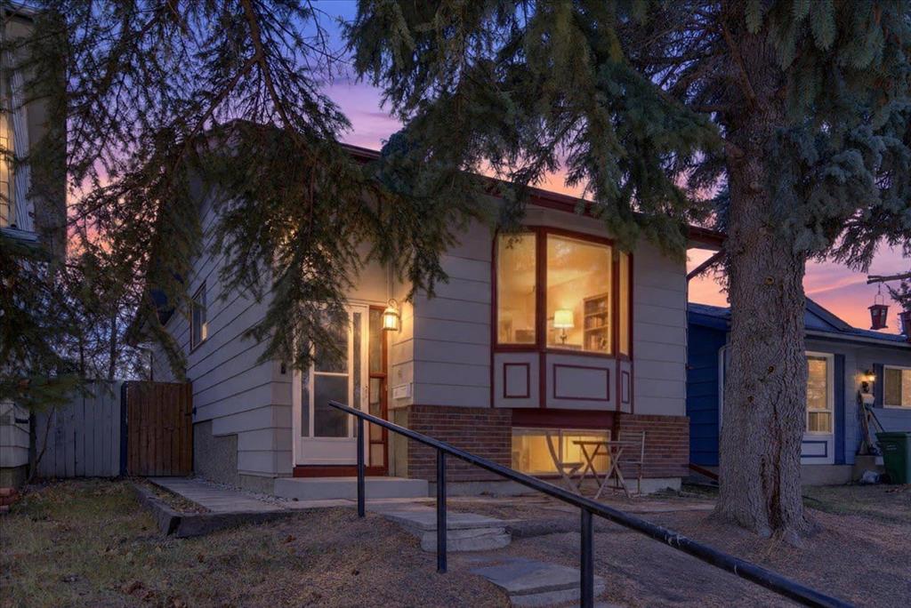 Main View of 219 Sunvale Crescent SE, Sundance, Calgary, Alberta, T2x2P8