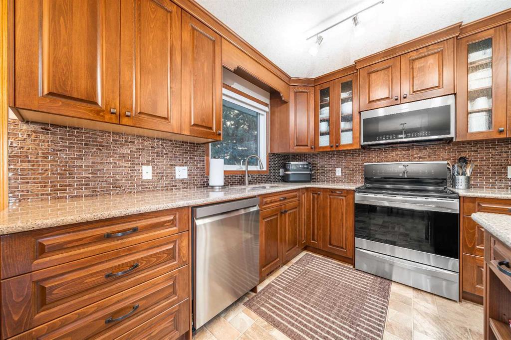 Fifth View of 814 1 Street E, NONE, Bow Island, Alberta, T0K0G0
