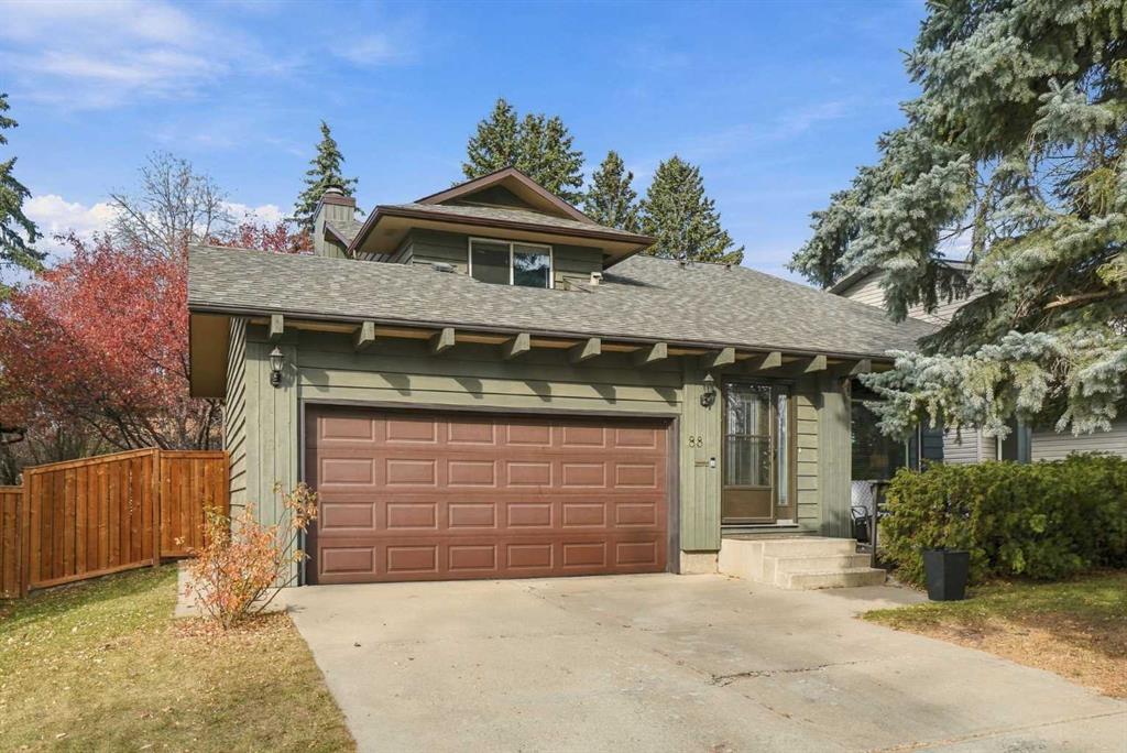 88 Deermeade Road SE, A2354388, Alberta,