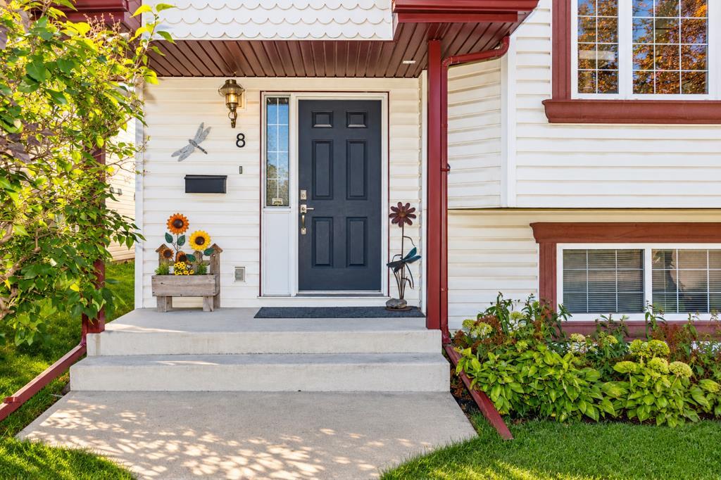 Third View of 8 Daines Avenue , Devonshire, Red Deer, Alberta, T4R 2W2