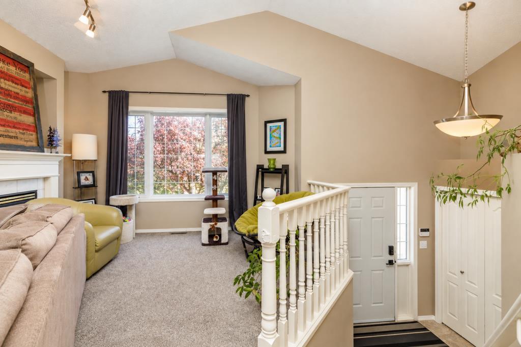Fifth View of 8 Daines Avenue , Devonshire, Red Deer, Alberta, T4R 2W2