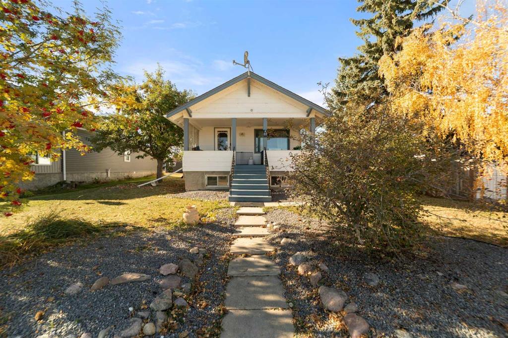 60 Railway Avenue , A2354521, Alberta,