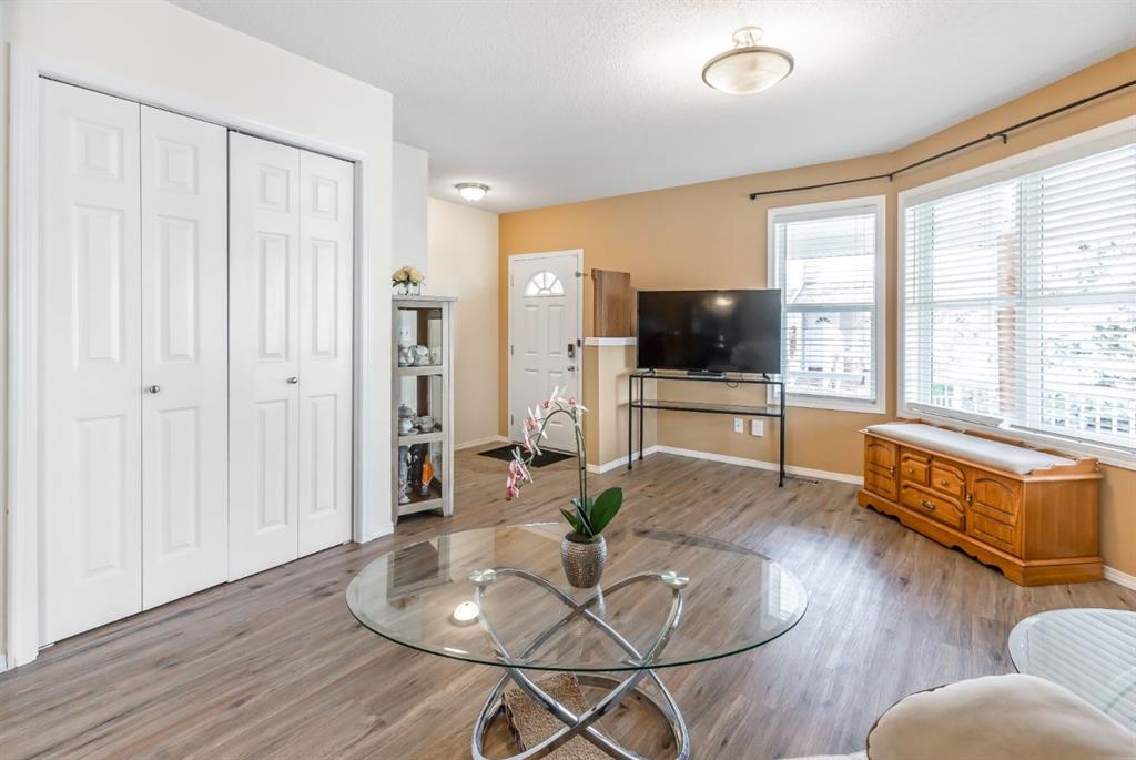 Fifth View of 904 Prairie Sound Circle NW, Highwood Village, High River, Alberta, T1V 2A4