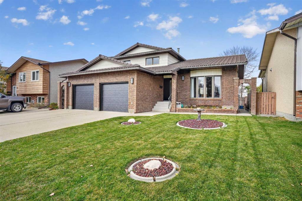 35 Ermineglen Road N, A2354764, Alberta,