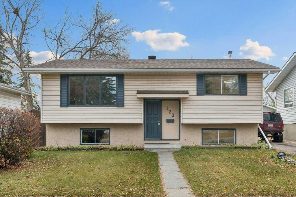 Third View of 123 Lynnview Way SE, Ogden, Calgary, Alberta, T2C 1T4