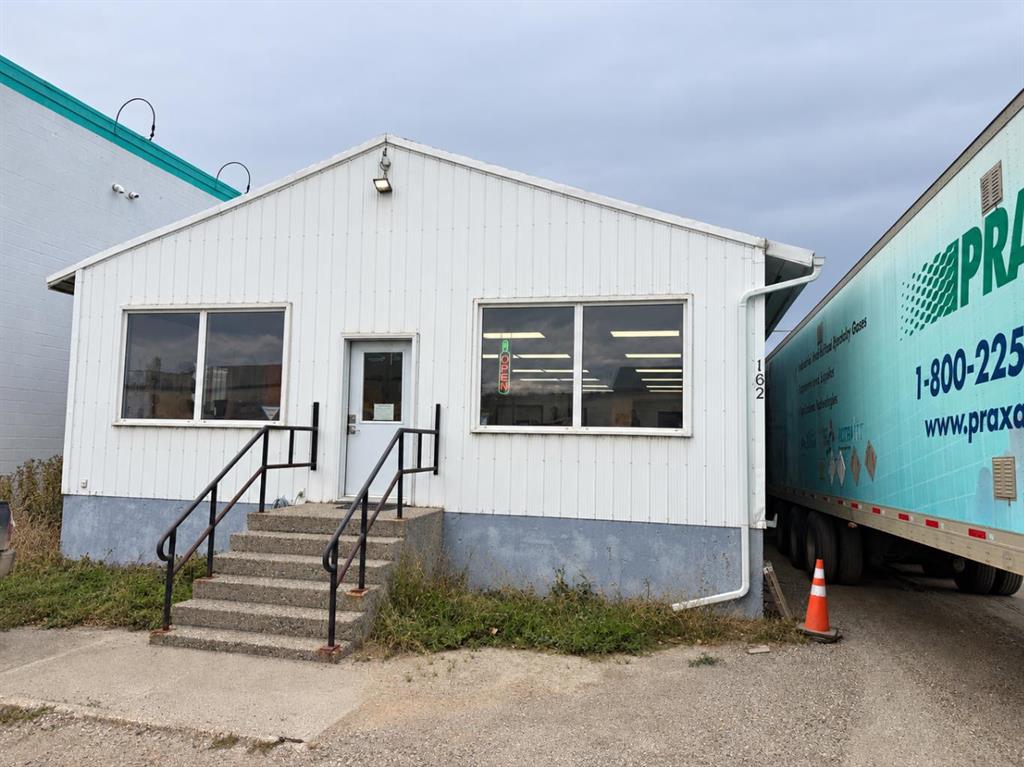 101, 162 Hampshire Road , A2354793, Alberta,