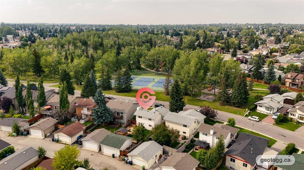 Second View of 95 Shawglen Rise SW, Shawnessy, Calgary, Alberta, T2Y1Z2