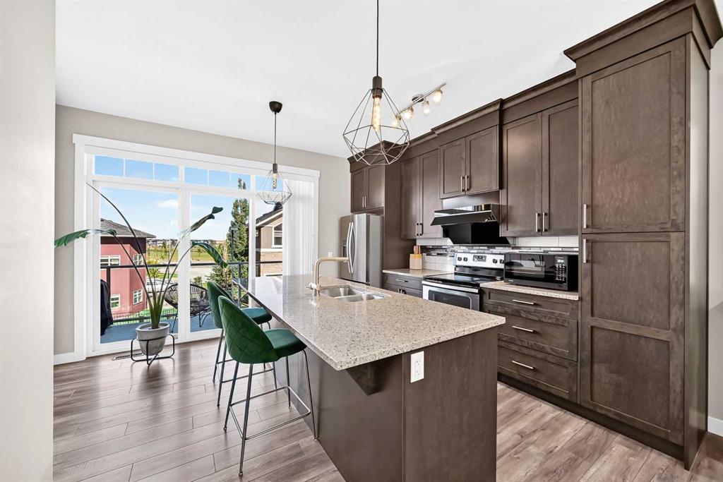 Fifth View of 601 Evanston Manor NW, Evanston, Calgary, Alberta, T3P 0R9