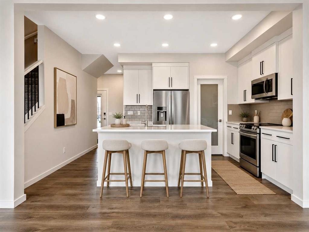 Third View of 406 Heritage Boulevard , Heritage Hills, Cochrane, Alberta, T4C 0L3