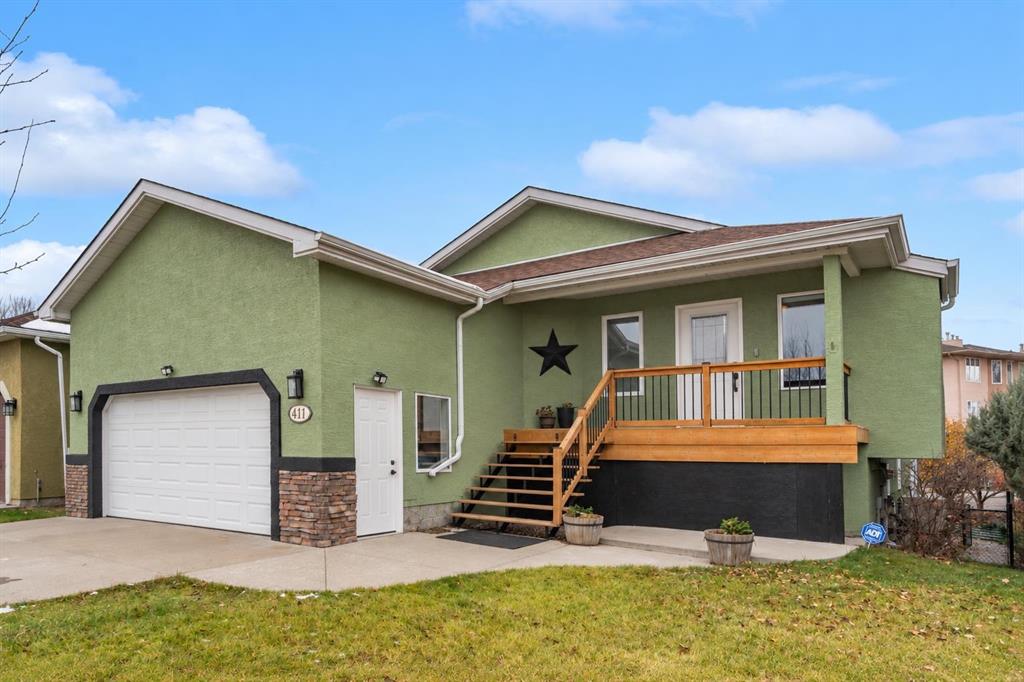 411 Lineham Acres Bay NW, A2355024, Alberta,