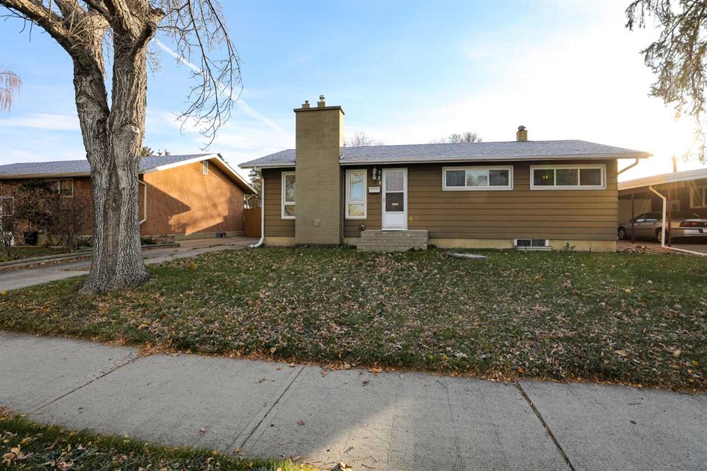 739 23 Street N, A2355054, Alberta,