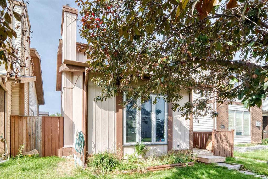 Third View of 4351 58 Street E, Temple, Calgary, Alberta, T1Y 4G2
