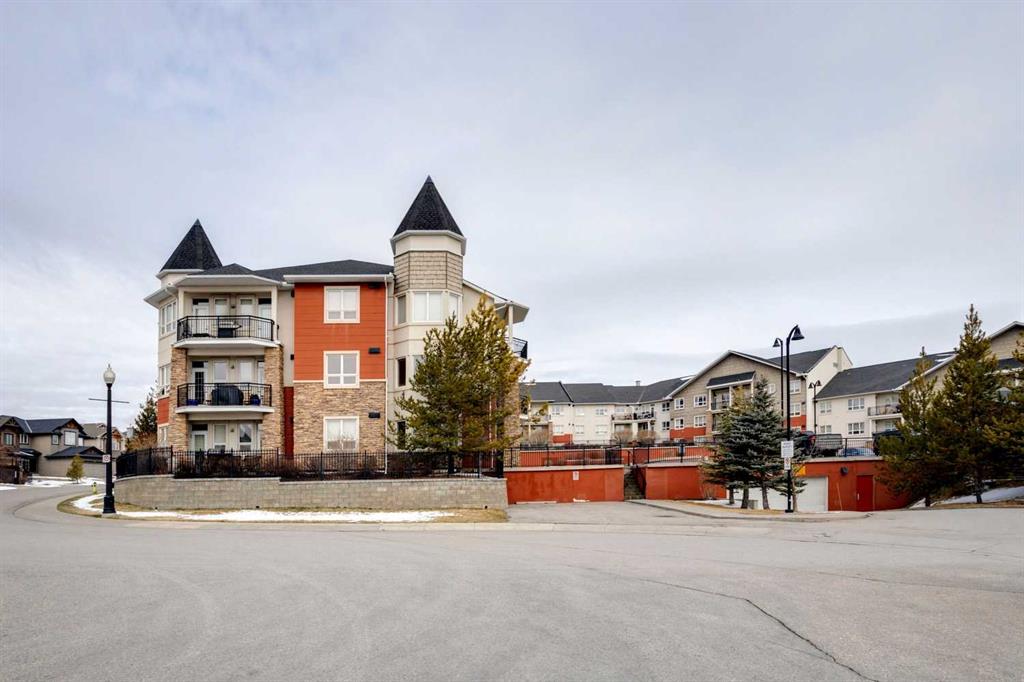 343, 26 Val Gardena View SW, A2355165, Alberta,