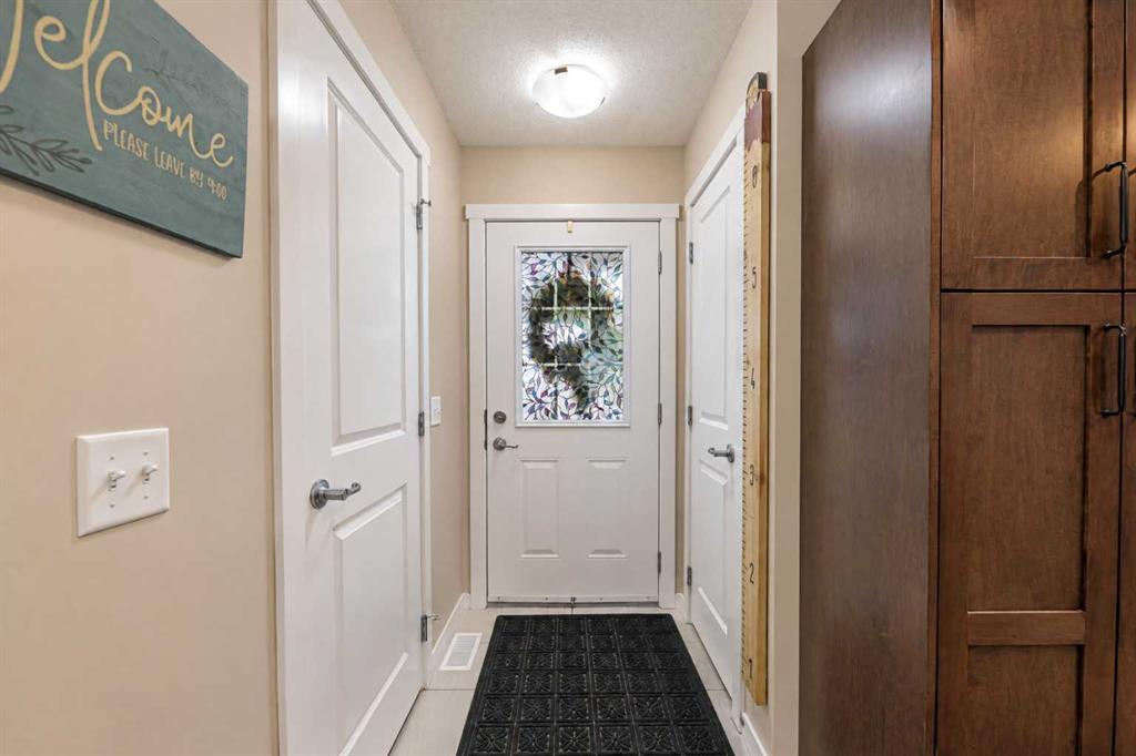 Fifth View of 503 Clover Way , NONE, Carstairs, Alberta, T0M 0N0