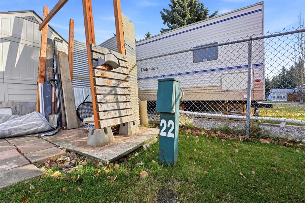 Fourth View of 22, 12040 Township Road 422  , NONE, Rural Ponoka County, Alberta, T0C 2J0