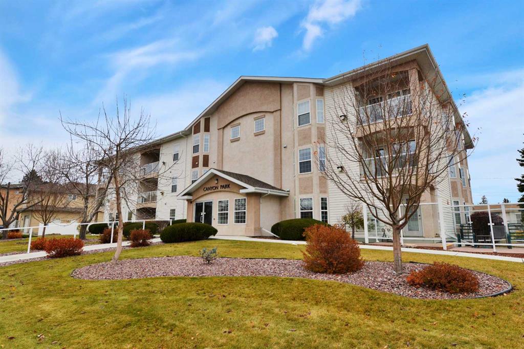 201, 3501 49 Avenue , A2355275, Alberta,