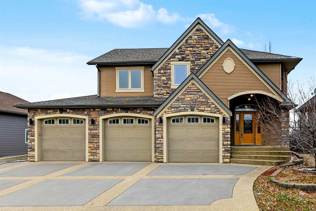 607 West Highland Crescent , A2355312, Alberta,