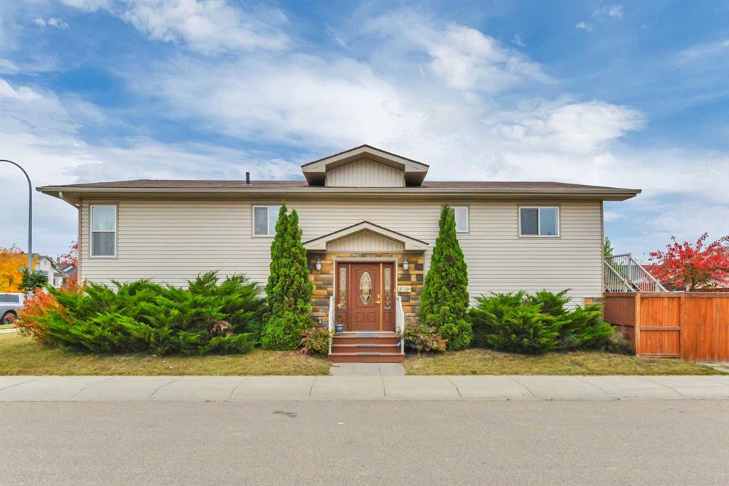 Third View of 340 Timothy Drive , Timberlands, Red Deer, Alberta, T4P 0L1