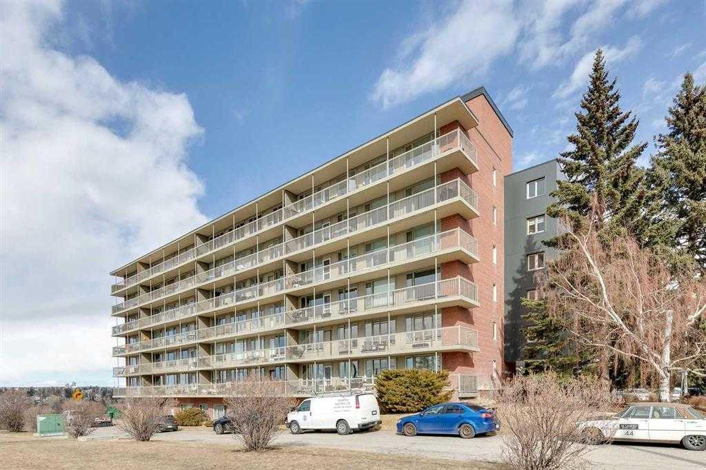 Third View of 209, 3339 Rideau Place SW, Rideau Park, Calgary, Alberta, T2S 1Z5
